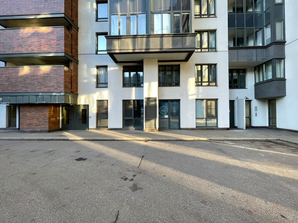 861ecc36-37f0-49db-8ee7-91d409fe9168